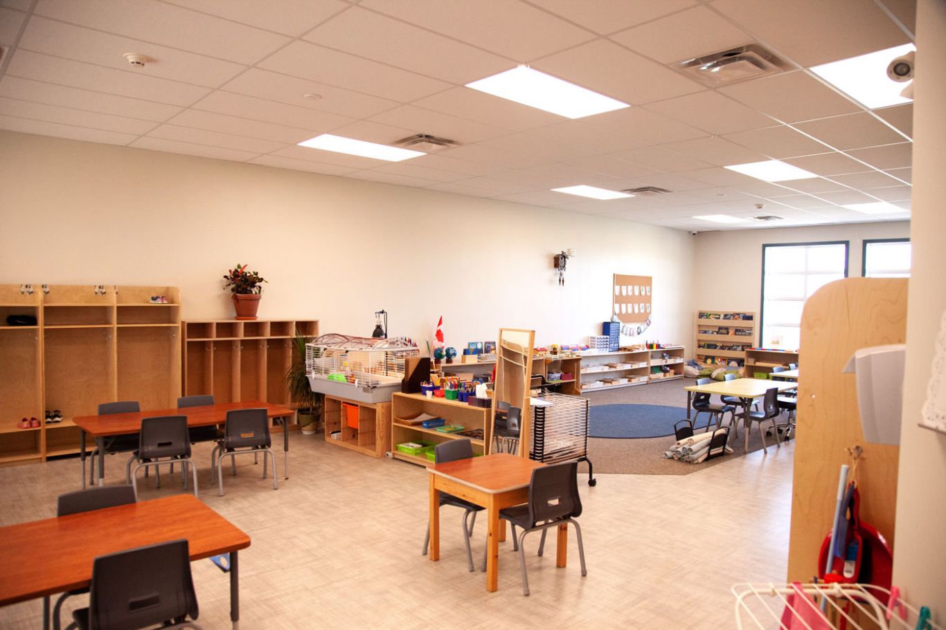 Solid Foundations Montessori School Official site